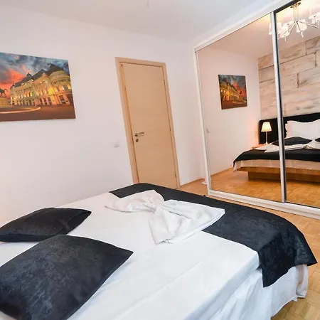 Park Apartment-cismigiu Garden 公寓