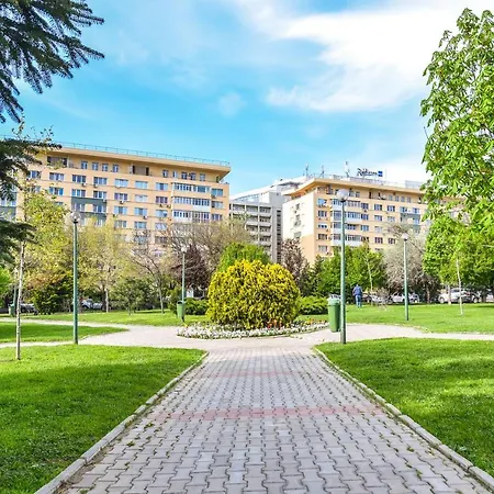 Park Apartment-cismigiu Garden * Bükreş