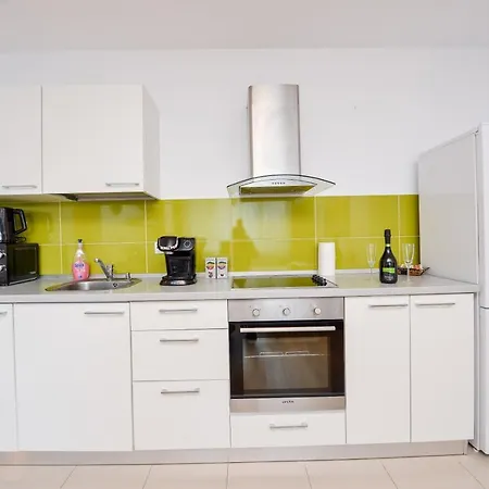 Park Apartment-cismigiu Garden Daire *