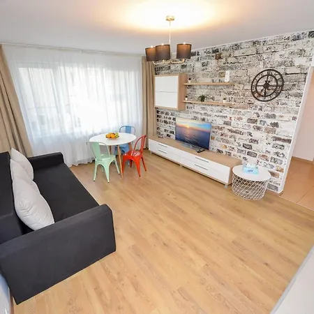 Park Apartment-cismigiu Garden *