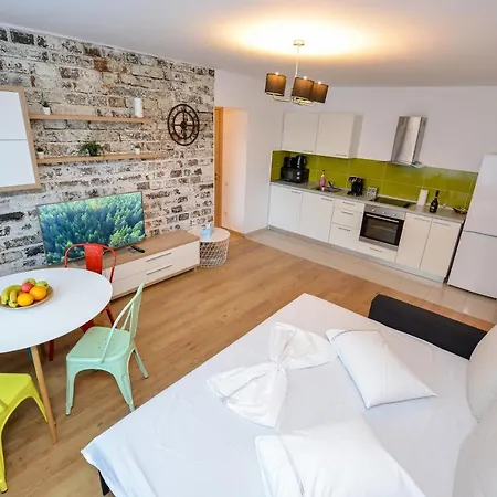Park Apartment-cismigiu Garden